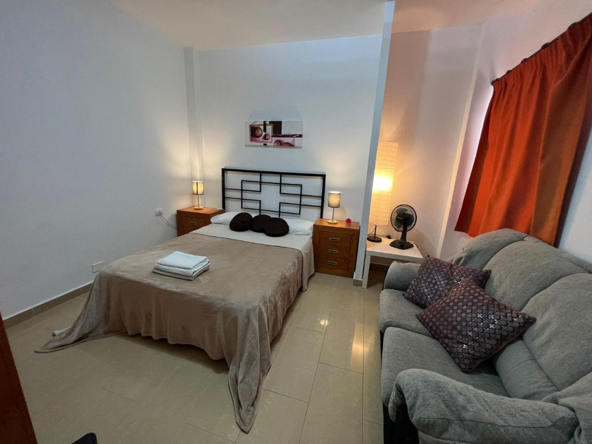 Alcamar Alquiler De Habitacion Privadas Con Bano Compartido Y Areas Comunes Alcala  Ngoại thất bức ảnh